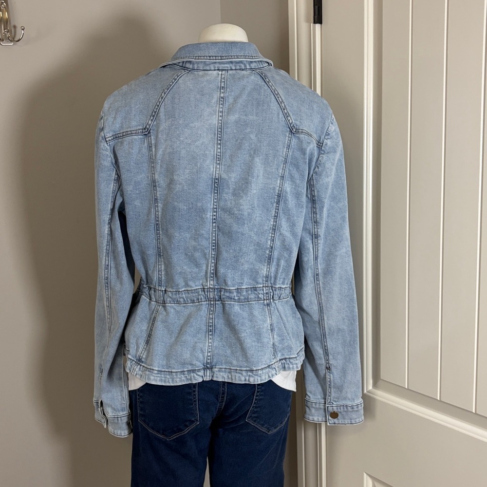 White House Black Market Cinched Waist Denim Jacket Peplum Front Zip Sz L - Picture 7 of 14
